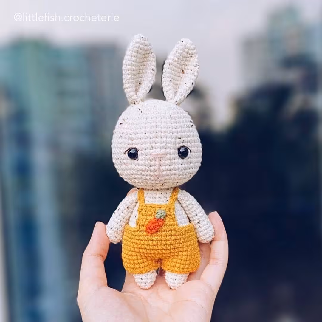 خرگوش بافتنی نماد عید نوروز 1402 برای هفت سین