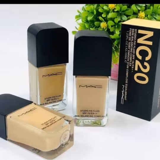 کرم پودر فیکس مک