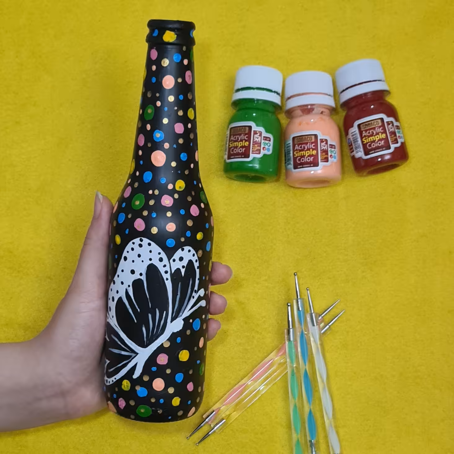 شیشه رنگی نقاشی شده قابل تغییر به طرح دلخواه شما