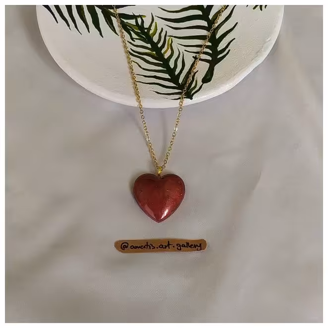 گردنبند قلب رزینی