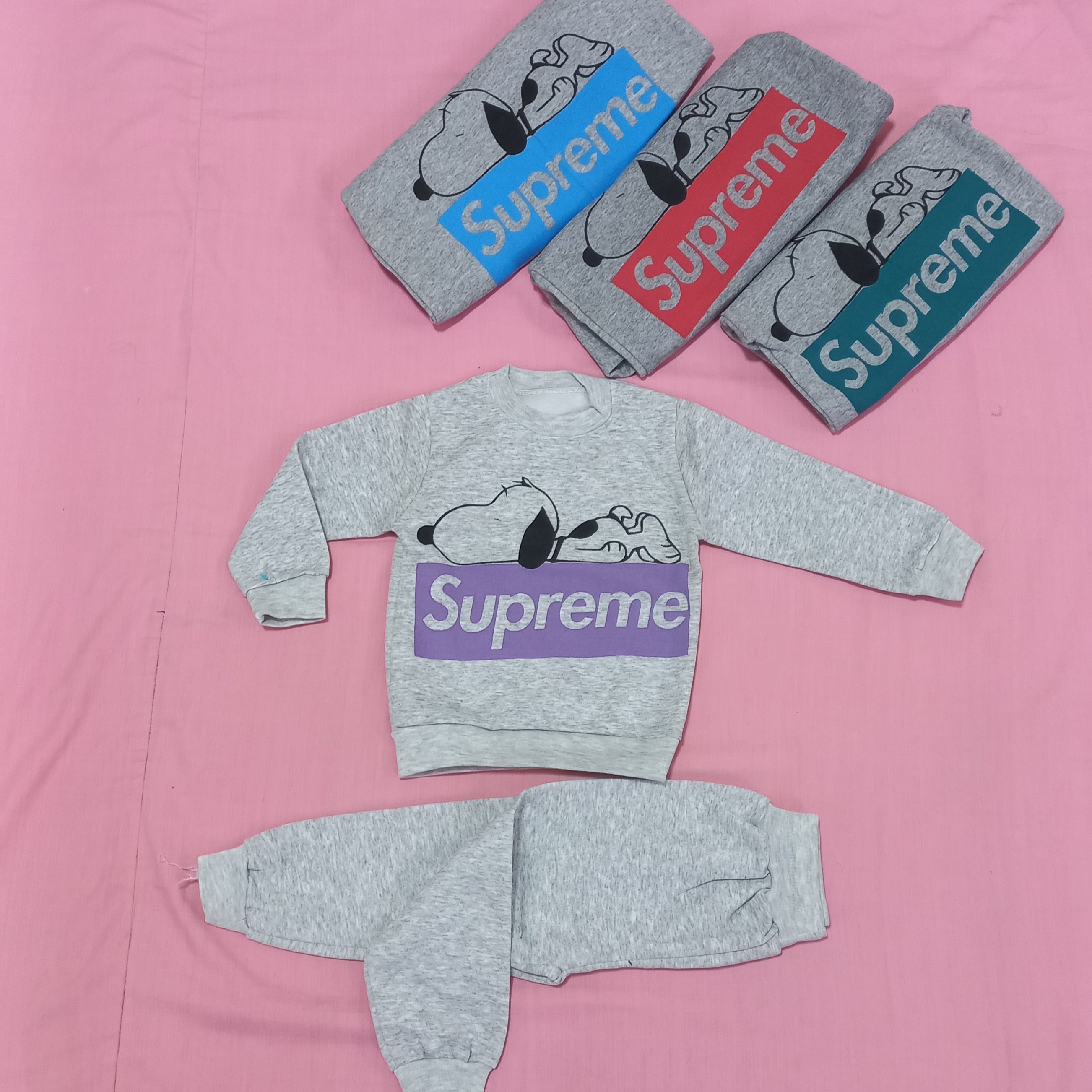 لباس و شلوار اسپرت بچگانه