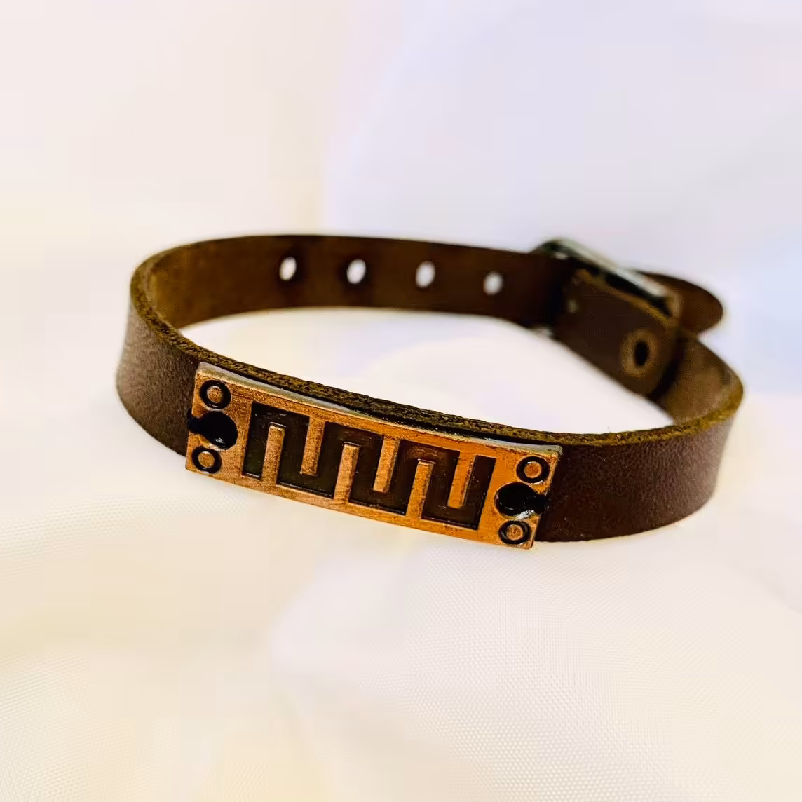 دستبند چرم با پلاک اسپرت کد 23