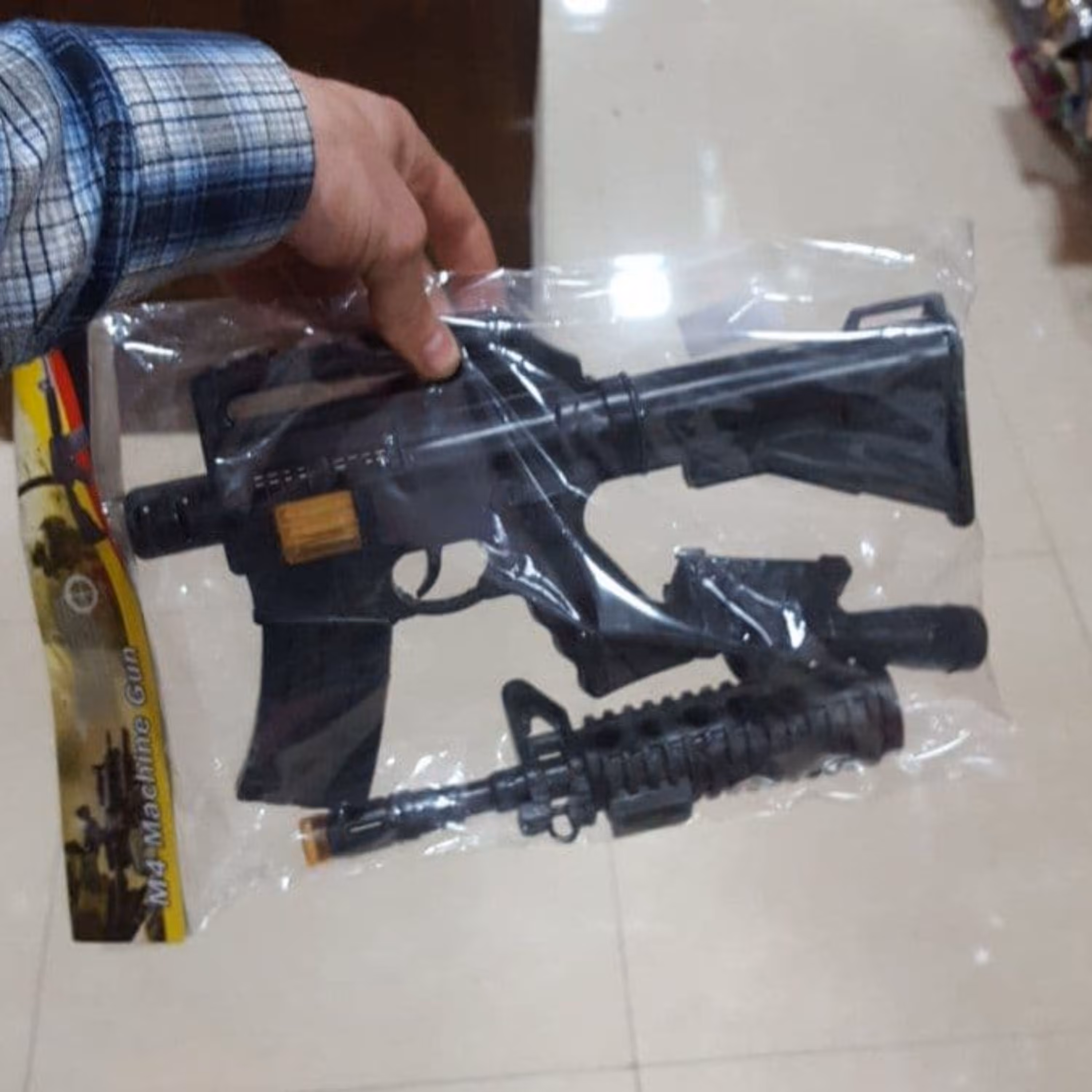 اسباب بازی اسلحه جرقه زن به قیمت کارخانه -- فروشگاه بزرگ اسباب بازی دقیق