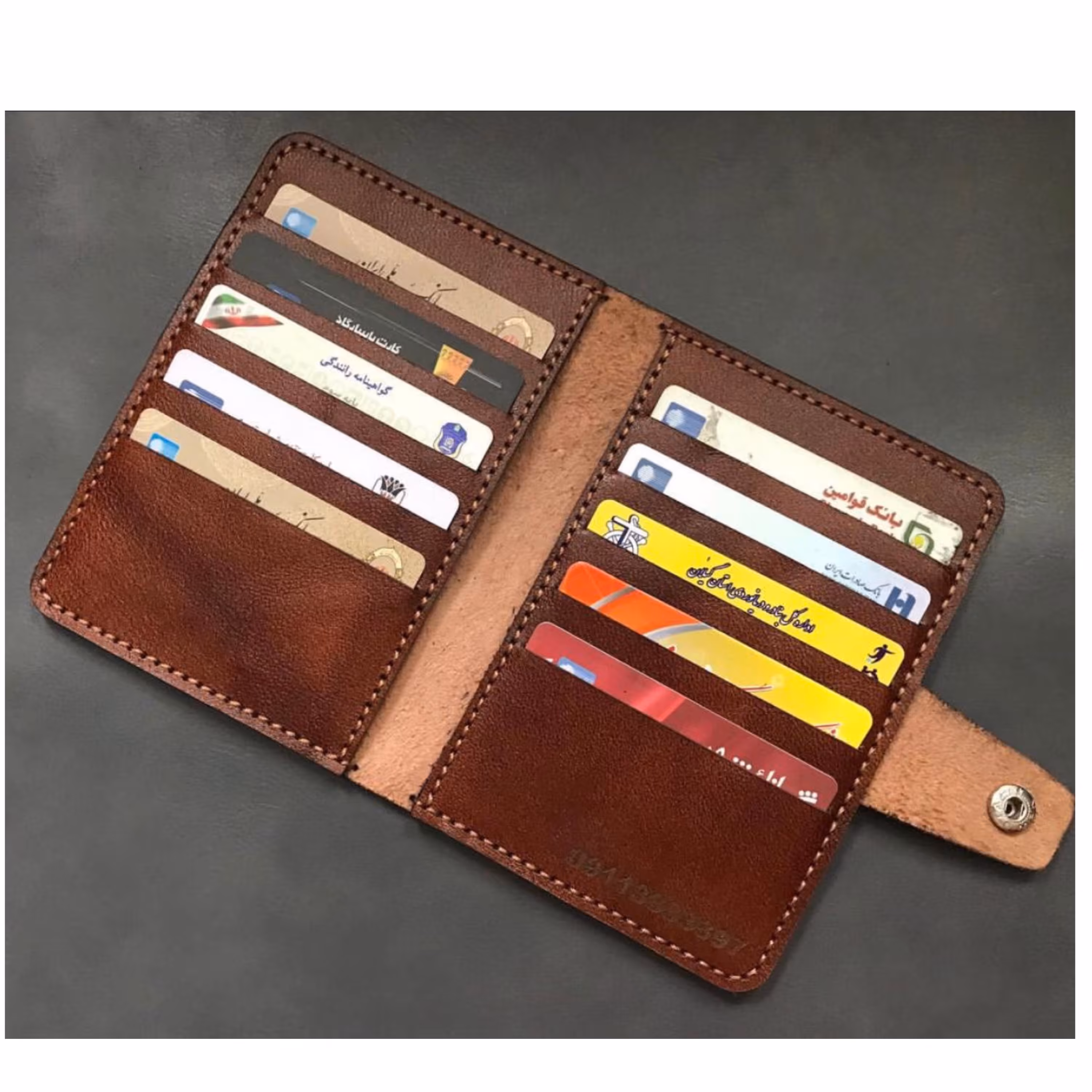 جاکارتی چرم طبیعی