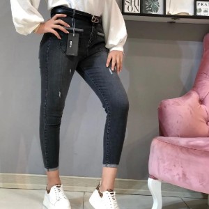 شلوار لی جین پاکتی