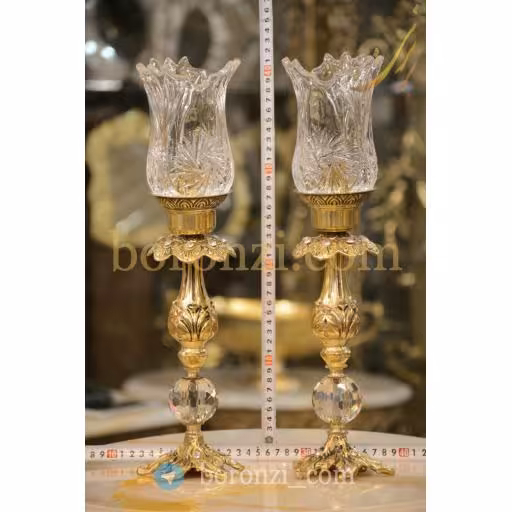 شمعدان برنزی گوی دار کوچک