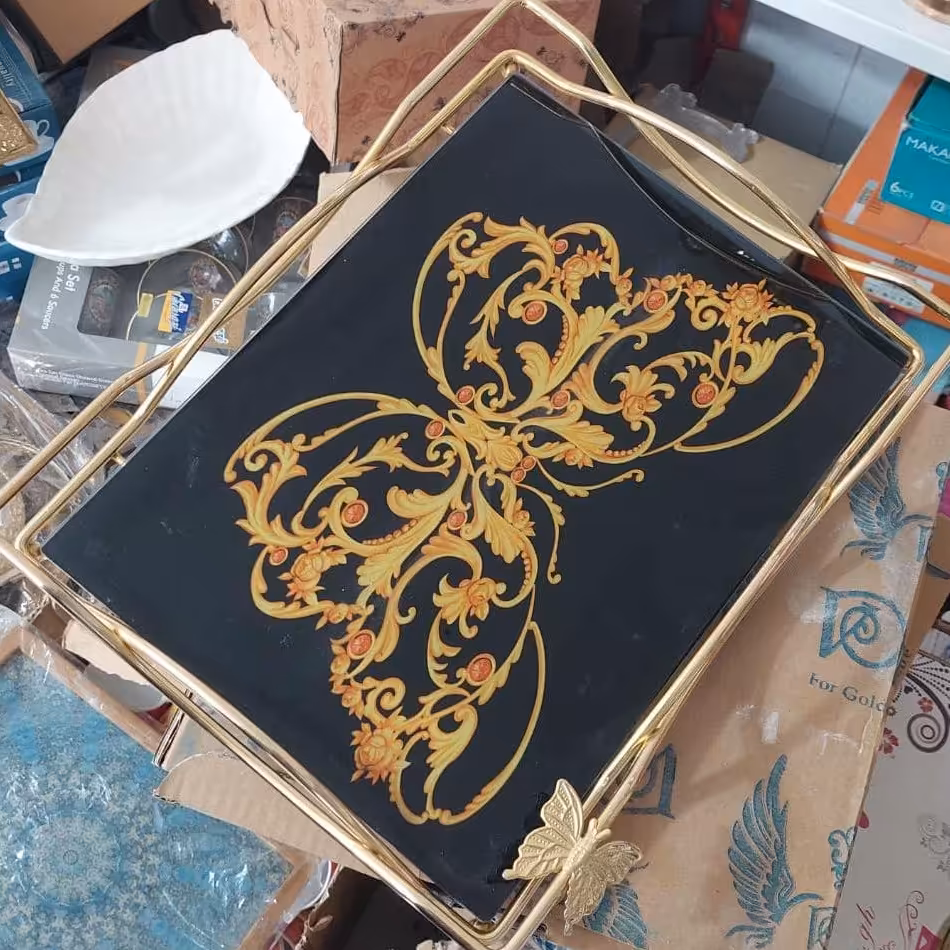 سینی طرح لبخند چاپ دار پروانه