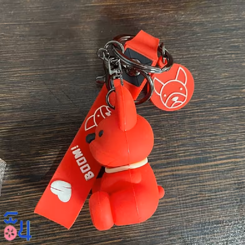 جاسوئیچی سیلیکونی خرس قرمز