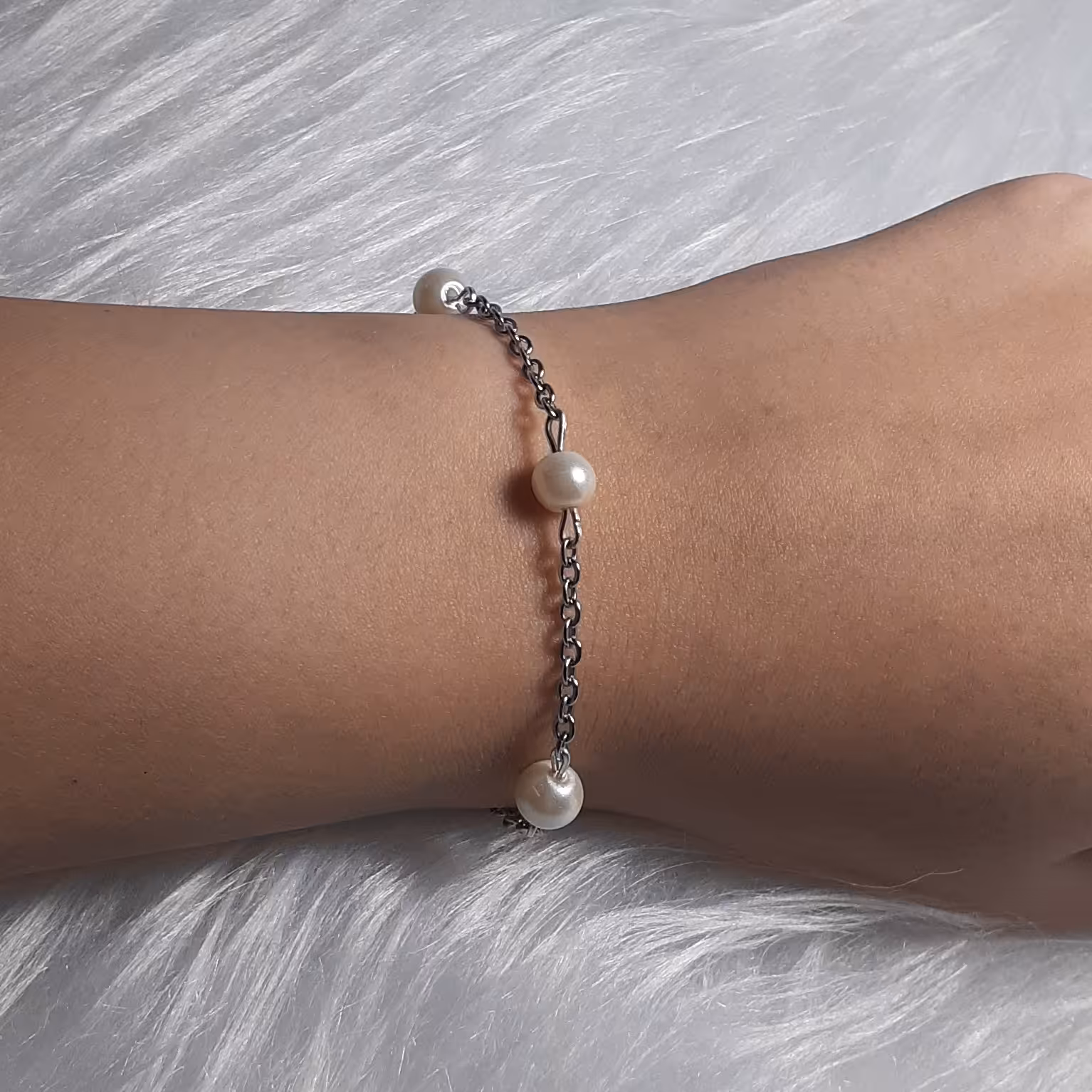 دستبند زنجیر مروارید استیل و رنگ ثابت( قابل شستشو)