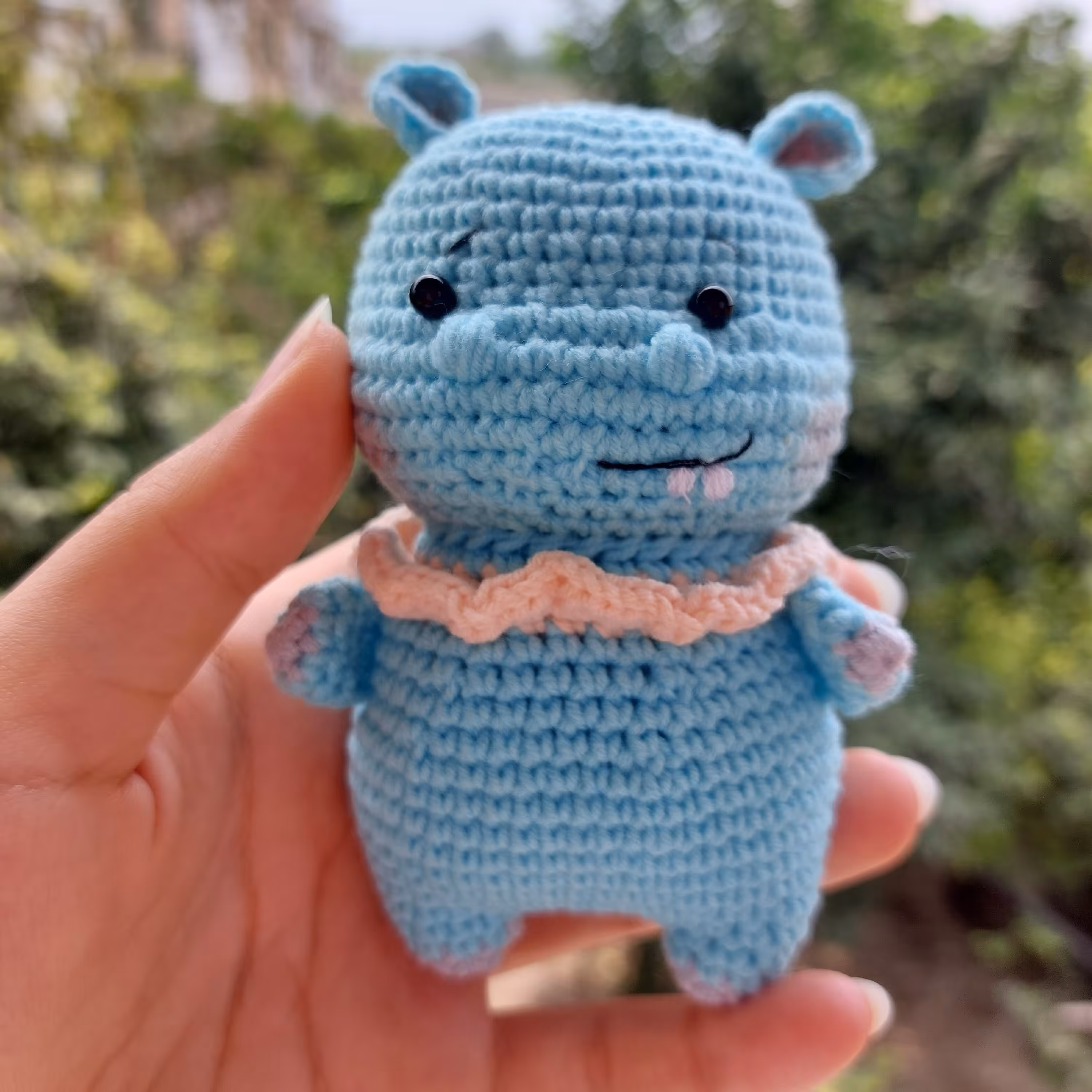 عروسک دستبافت اسب آبی بامزه باقد تقریبی 10 سانت و قابل سفارش دررنگبندی دلخواه شما