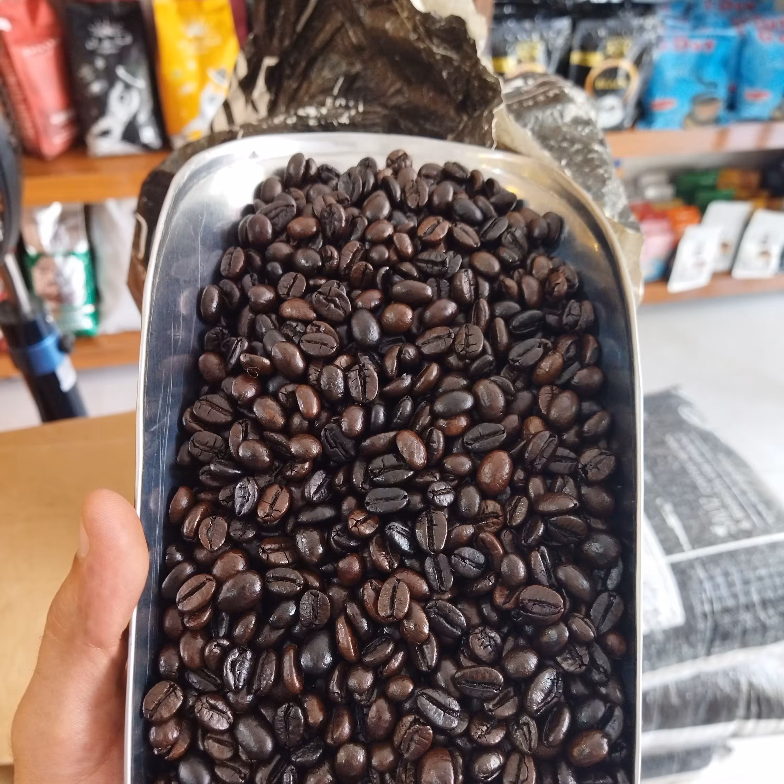 دان قهوه فول کافئین دارک