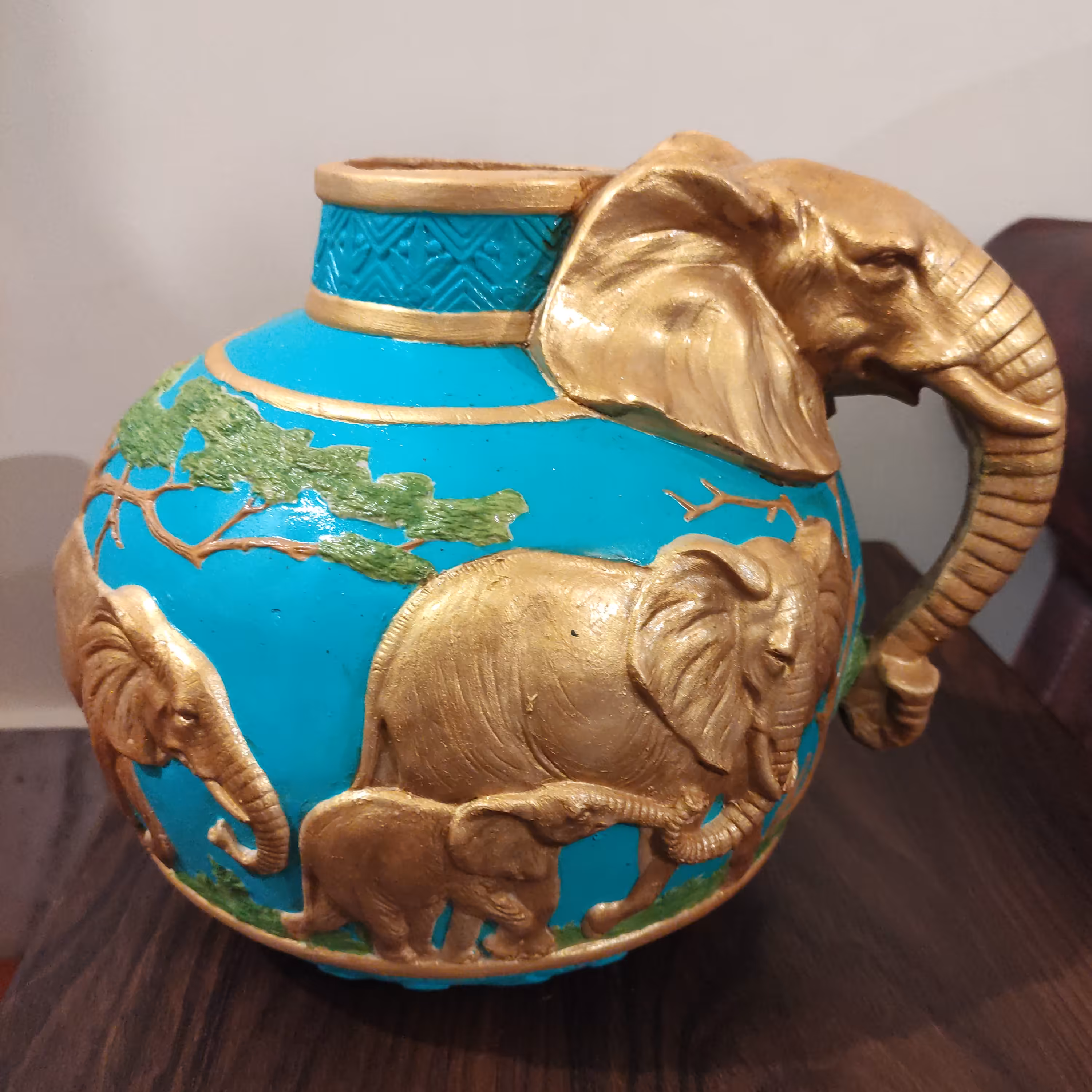گلدان فیل 