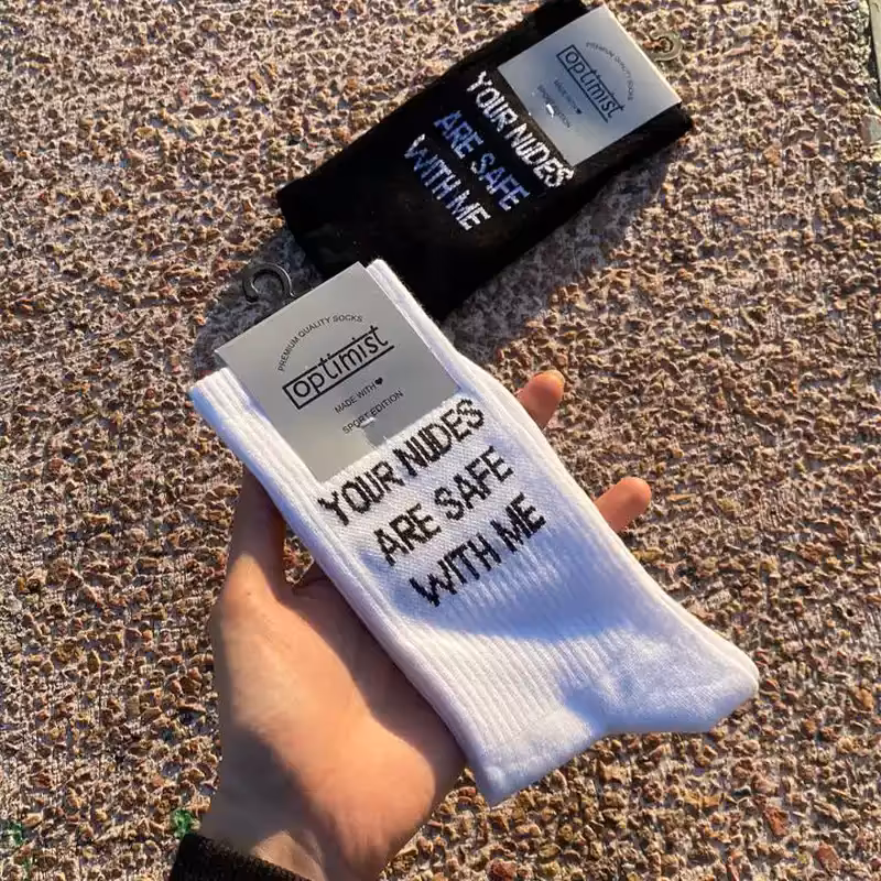 جوراب Your Nudes Are Safe With Me سفید و مشکی