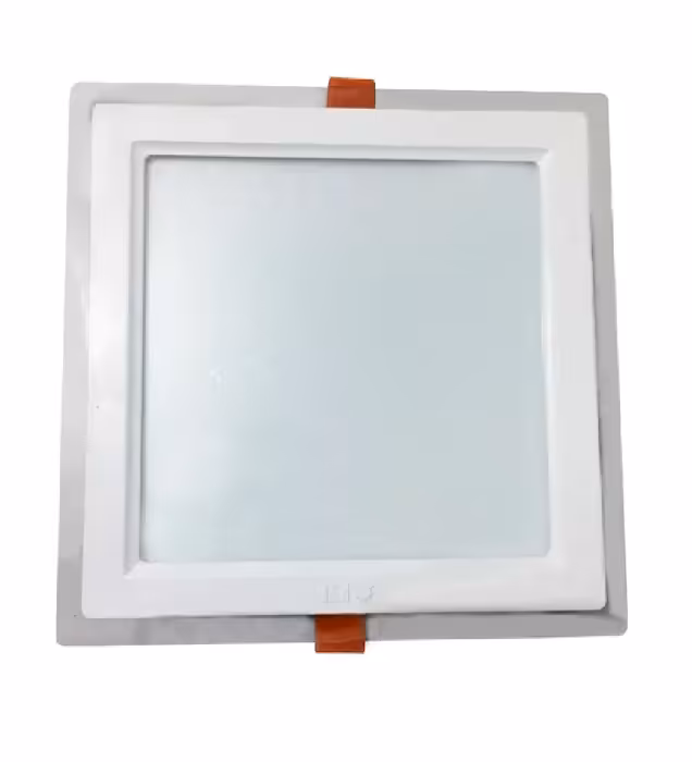 لامپ ال ای دی 18 وات پارس شعاع توس مدل گلاریس مربعی