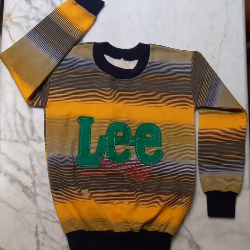 بلوز تک پسرانه رنگ مطابق تصویر  سایز 45