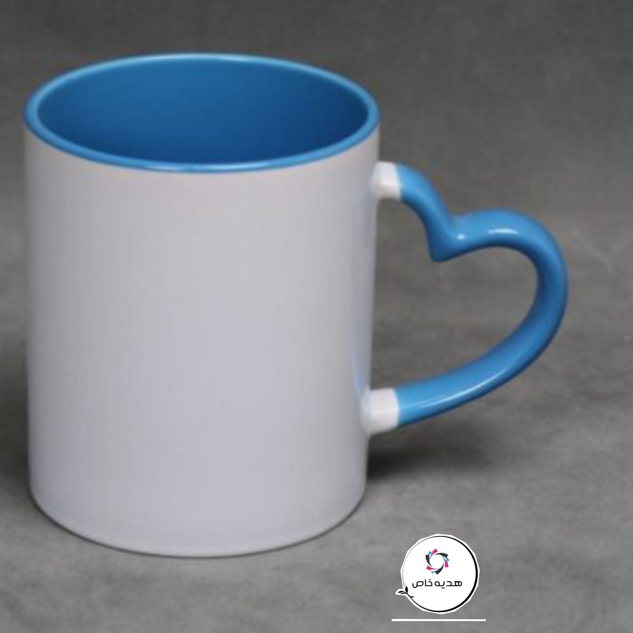 لیوان رنگی دسته قلبی