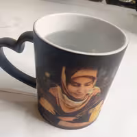 چاپ عکس دلخواه روی لیوان جادویی دسته قلبی