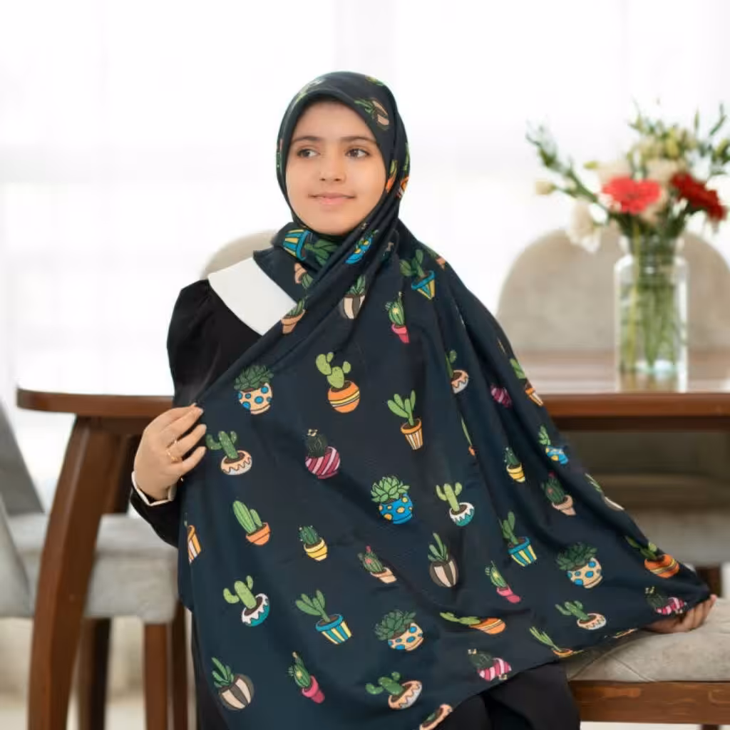 روسری مشکی نخ ژاکارد کد 00150