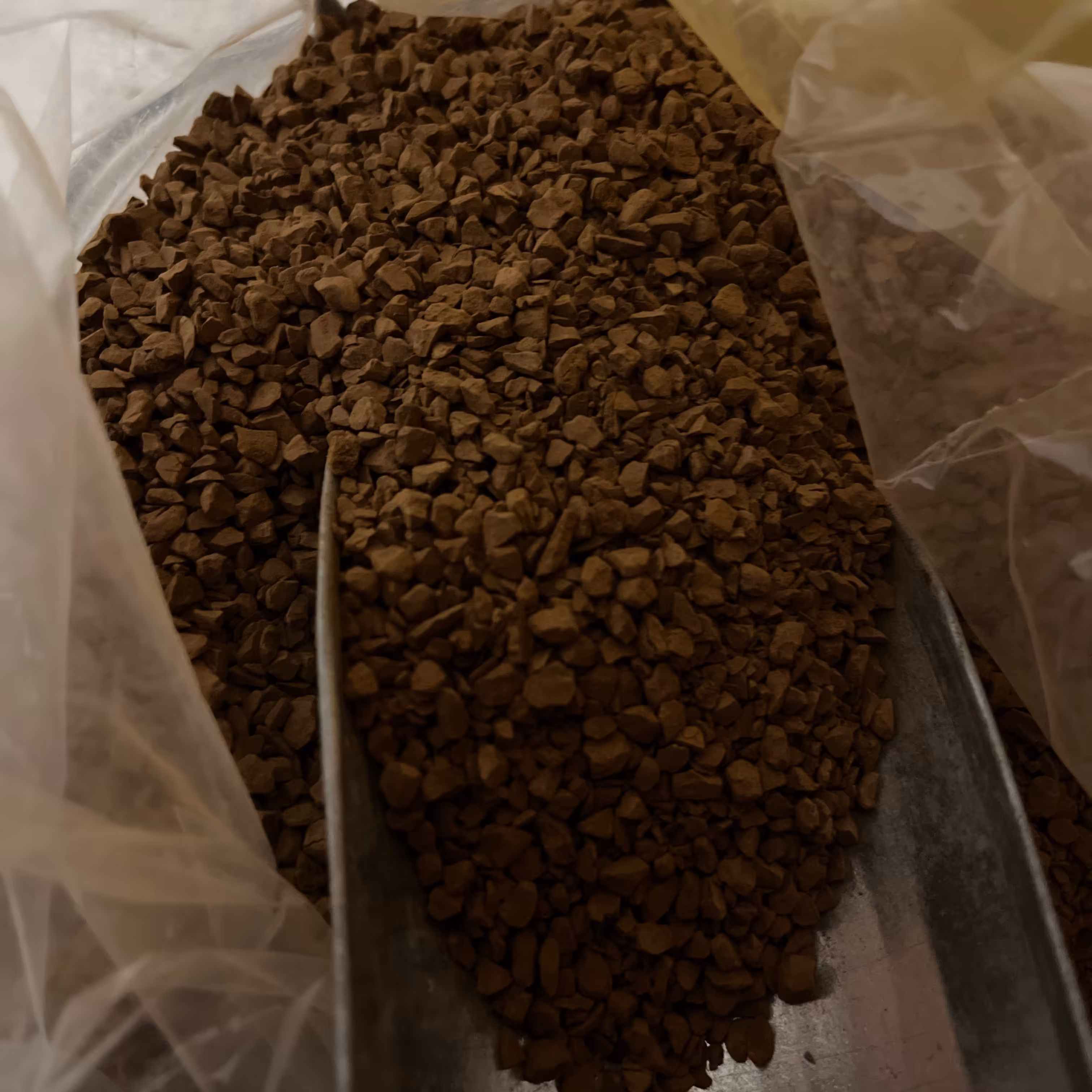 نسکافه گلد درجه یک دیما کافی بسته 200 گرم