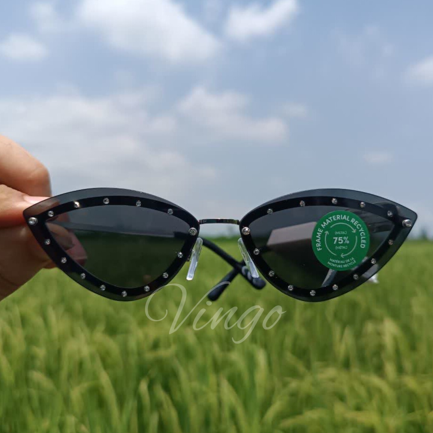 عینک آفتابی اورجینال uv400فانتزی مشکی