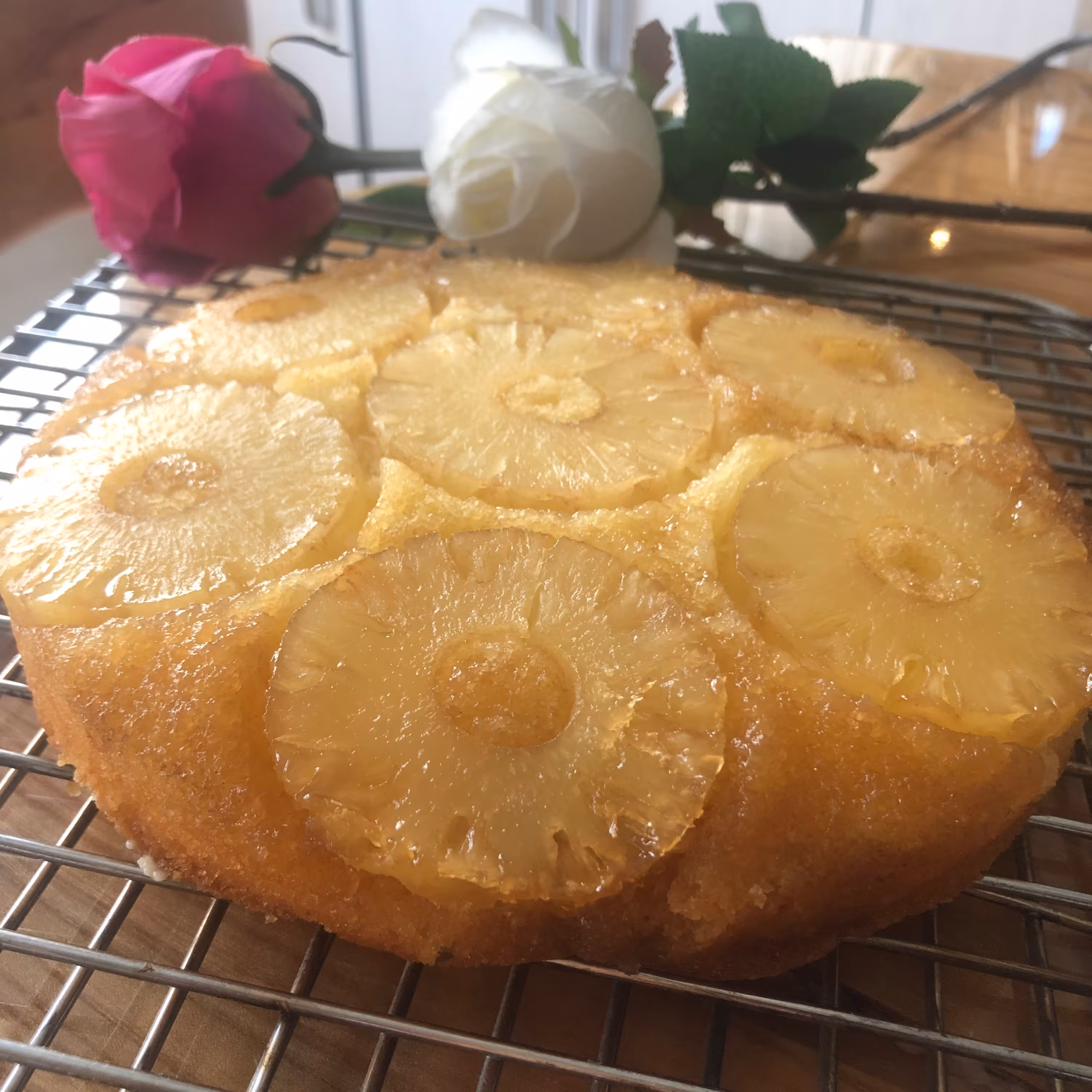 کیک آناناس کاراملایز