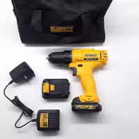 دریل شارژی  دیوالت مدل dcd700c2  اصلی و اورجینال