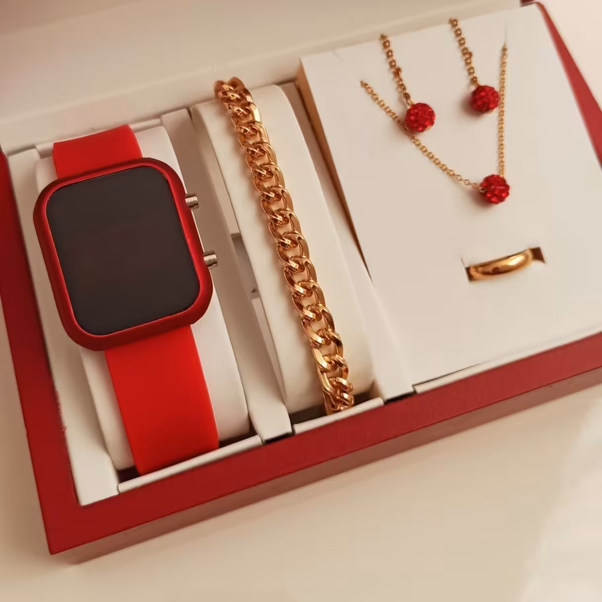 ساعت دستبندگوشواره حلقه