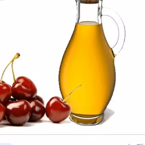 روغن هسته آلبالو 30 سی سی محصولات طبیعی زیتون