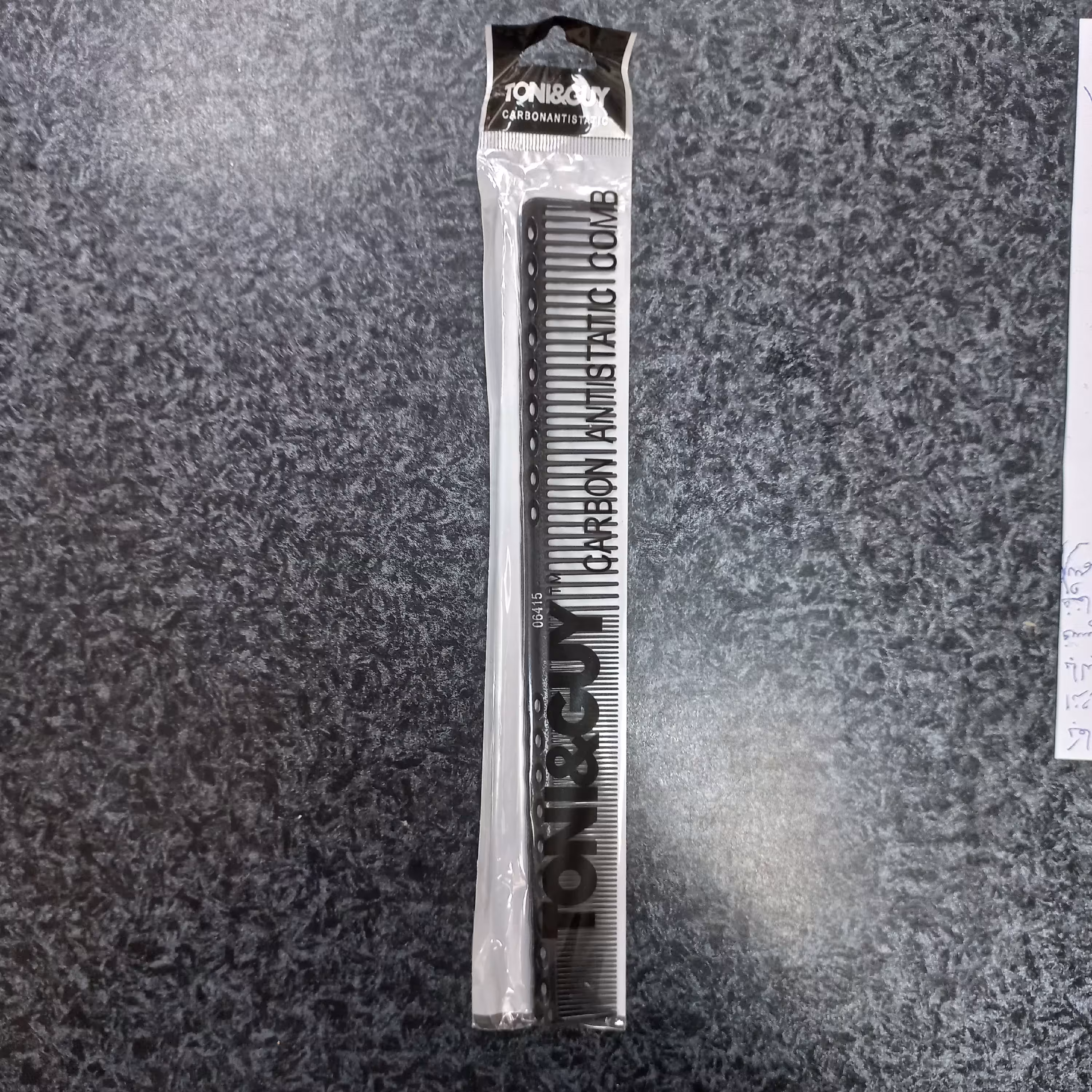 شانه ریز و درشت باریک