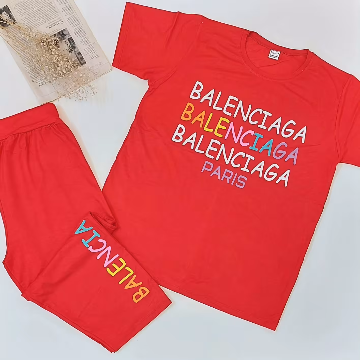 ست تیشرت و شلوار بالنسیا