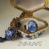 گردنبند سنگ ساردوئین با قاب برنزی   و انگشتر   با پایه برنجی