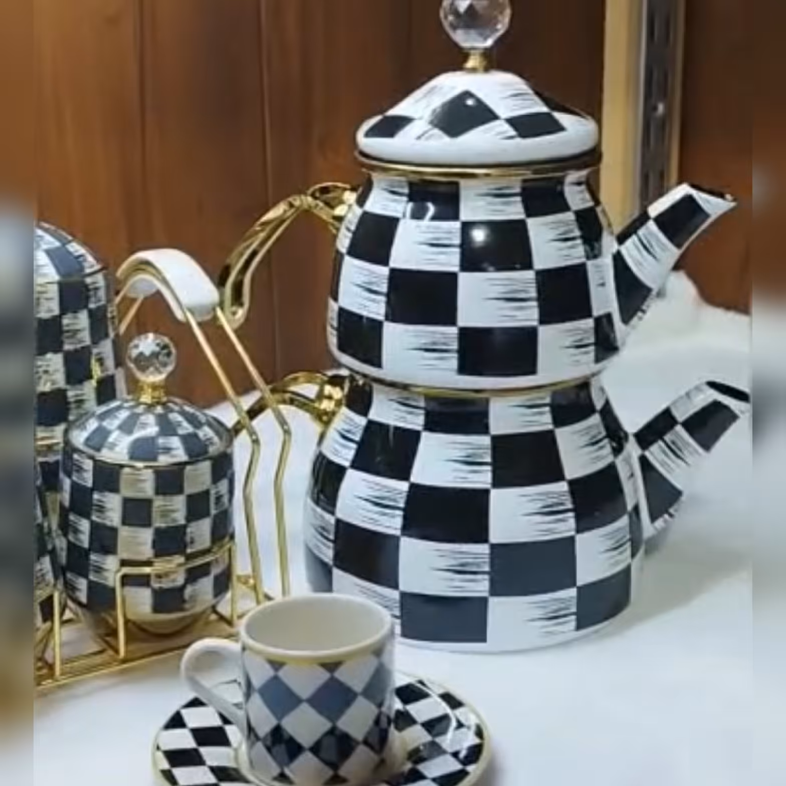 سرویس شطرنجی  ترک