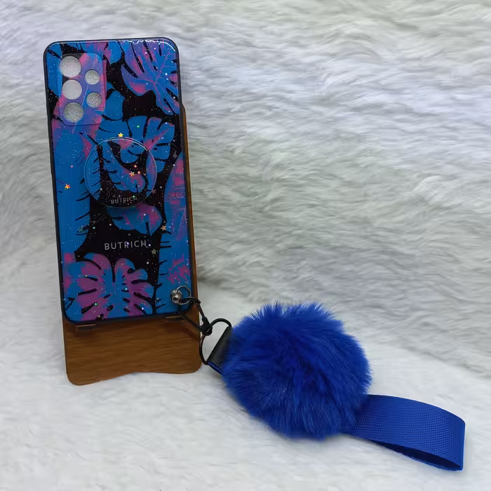 گارد (قاب) گوشی دخترانه A32 4G مدل پام پام به همراه بند پام و پاپ سوکت طرح برگ آبی مناسب گوشی Samsung A32 4G