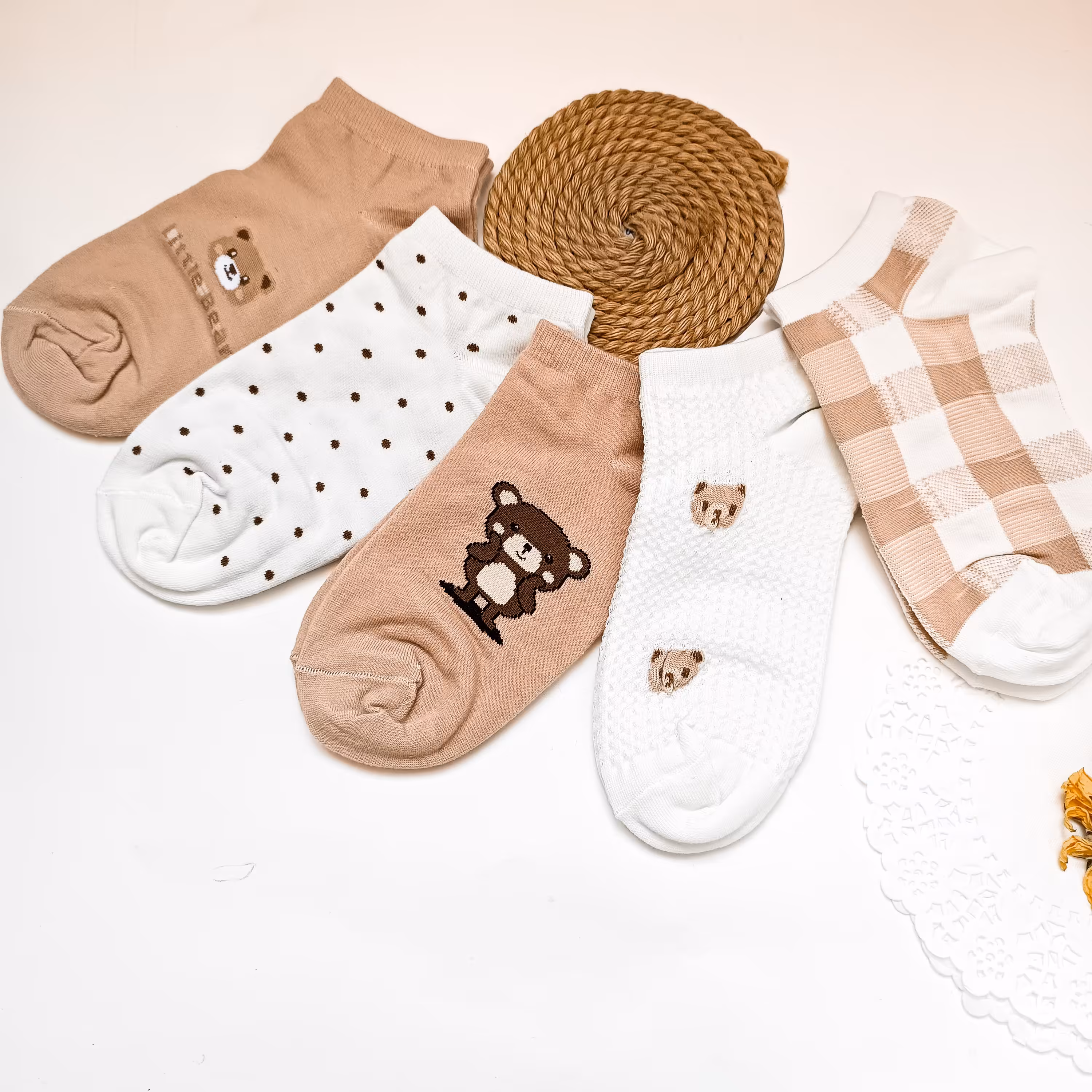 جوراب وارداتی تدی جنس پنبه ضد بو ضد حساسیت کیفیت اعلا سایز  44 تا 36 نرم و لطیف