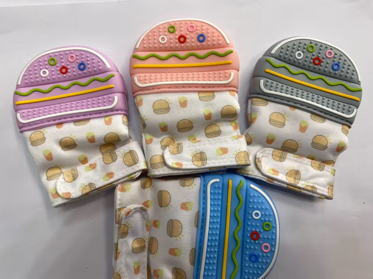 دندان گیر دستکشی طرح شیرینی