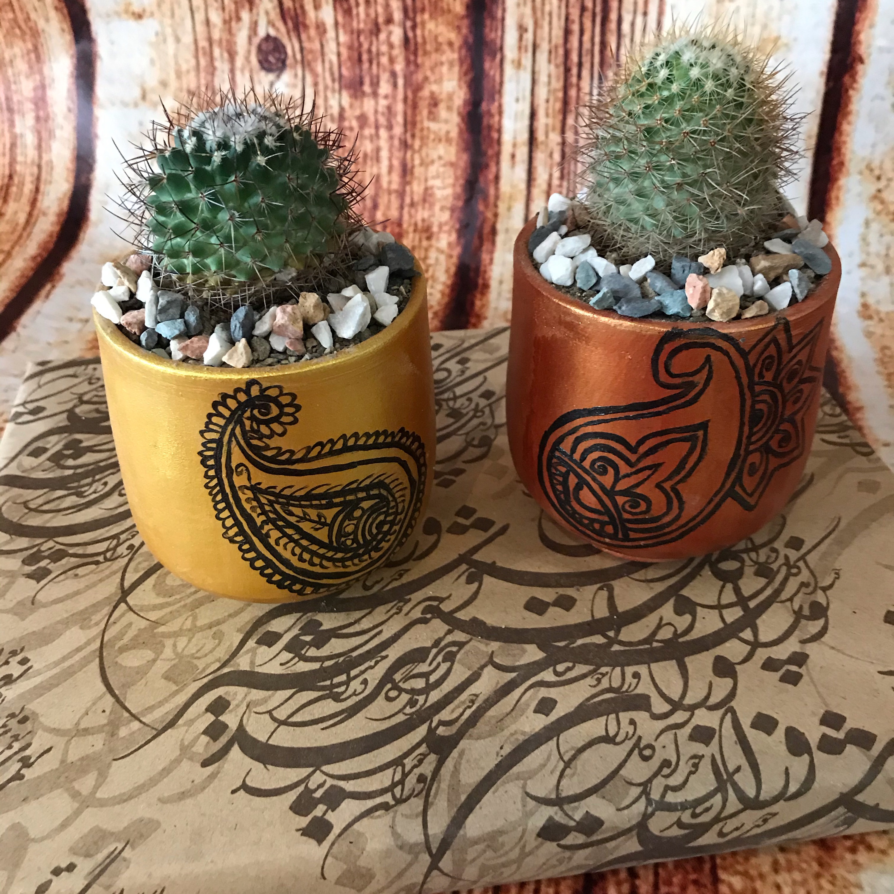 گلدان سفالی