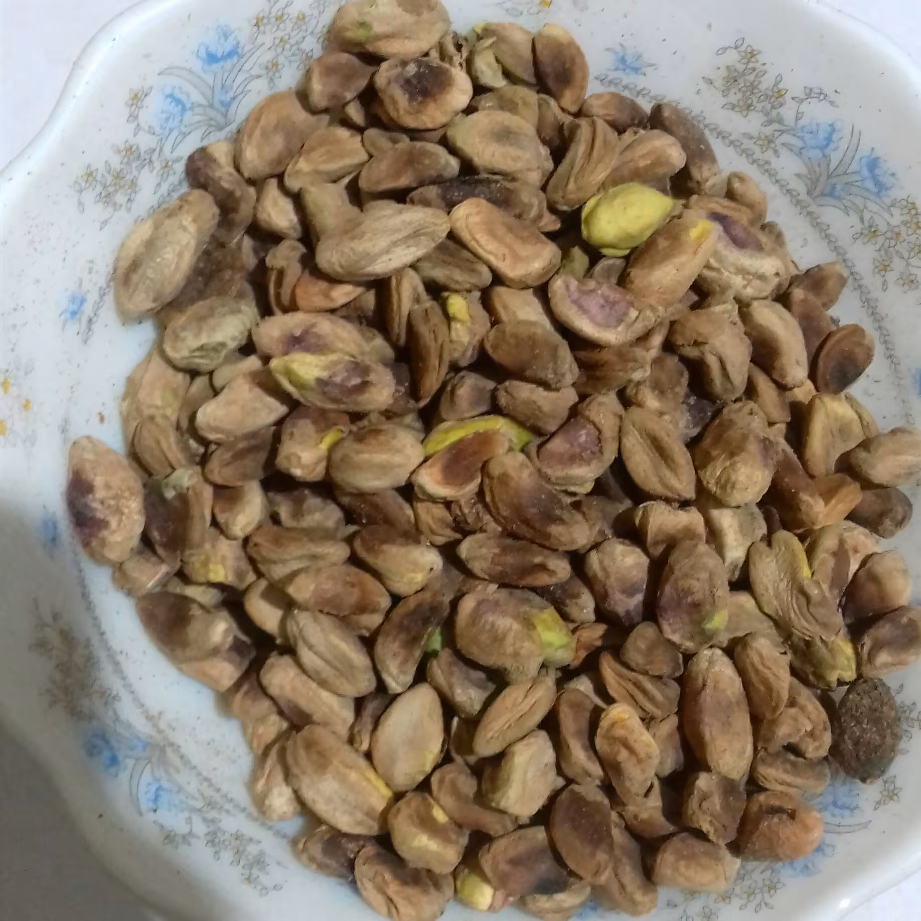 مغز پسته (متوسط 1000 گرمی) امسالی