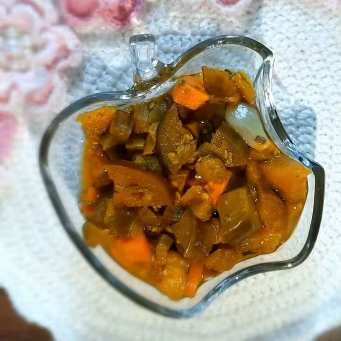 ترشی بادمجان خانگی سیّدخندان -  فلّه ای - مواد اولیه درجه یک - ادویه ویژه - ارسال رایگان