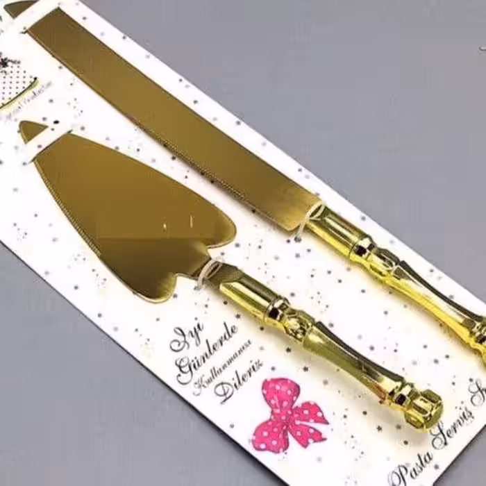 کیک بر جفتی طلایی