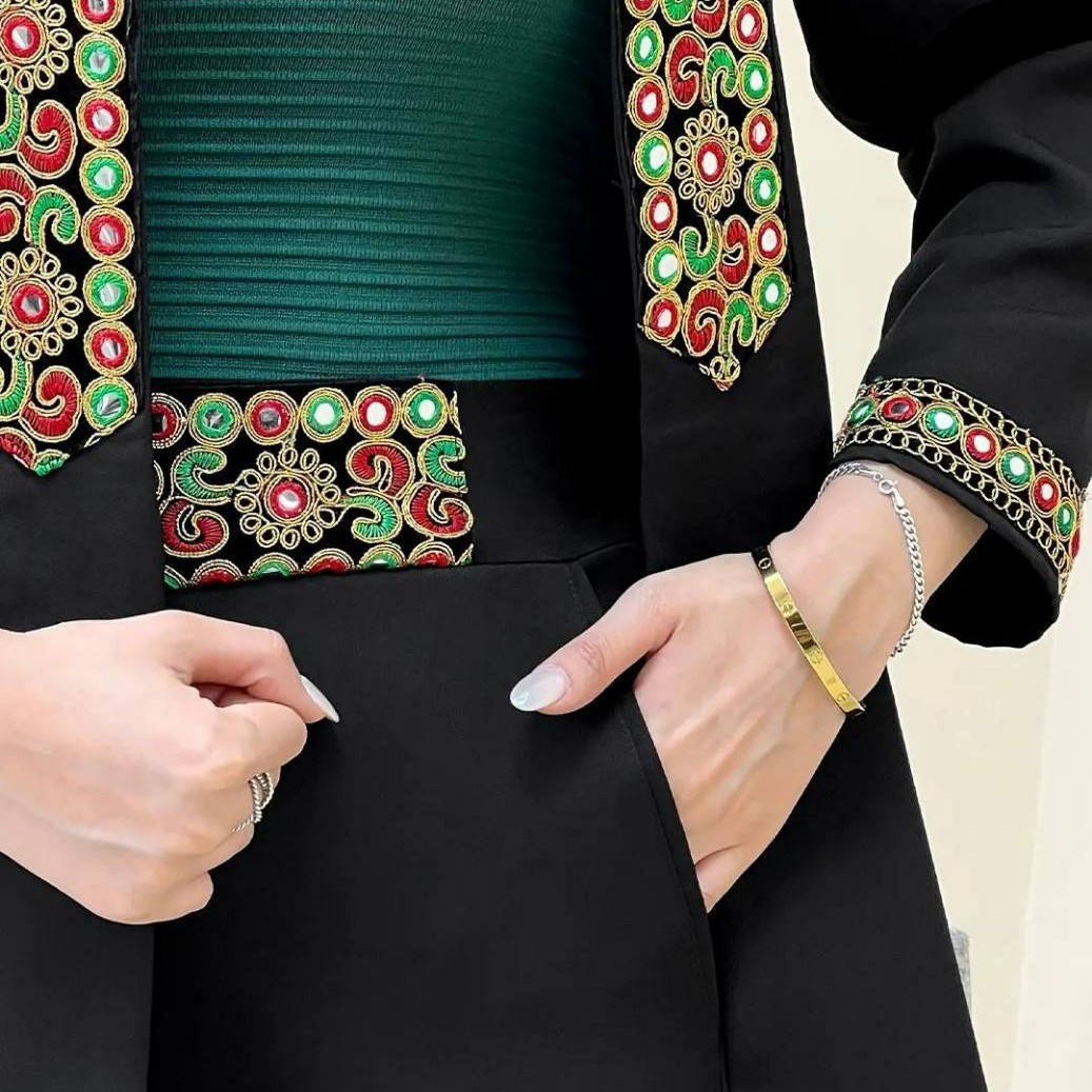 مانتو و شلوار زنانه خرجکار سنتی سایز بندی مناسب تا52