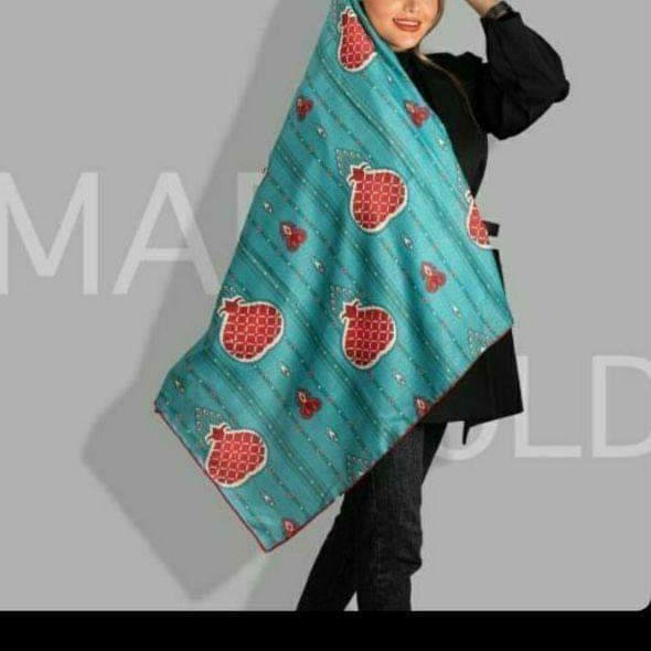 روسری نخی طرح یلدا