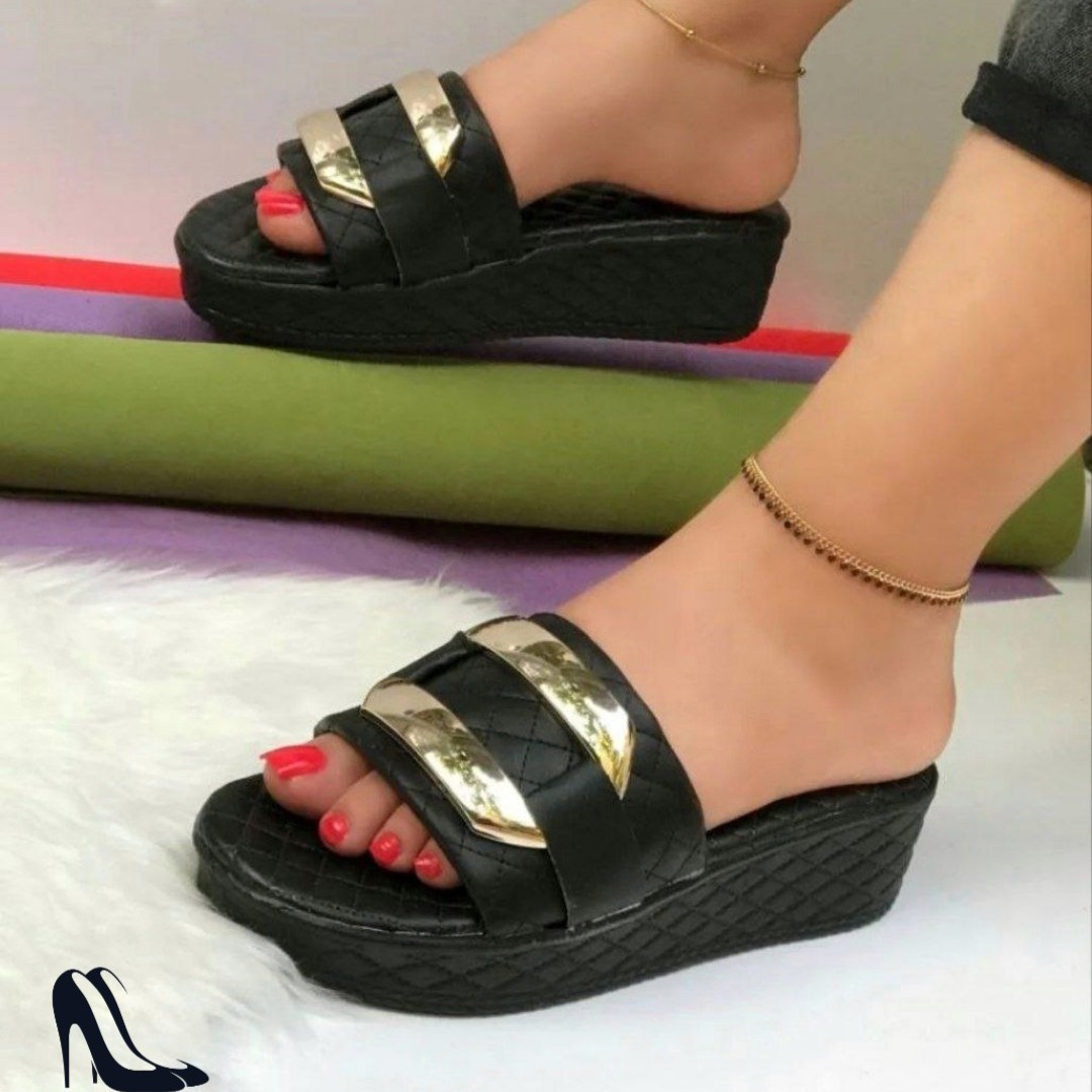 صندل تابستانی زنانه شیک مدل تی وی
