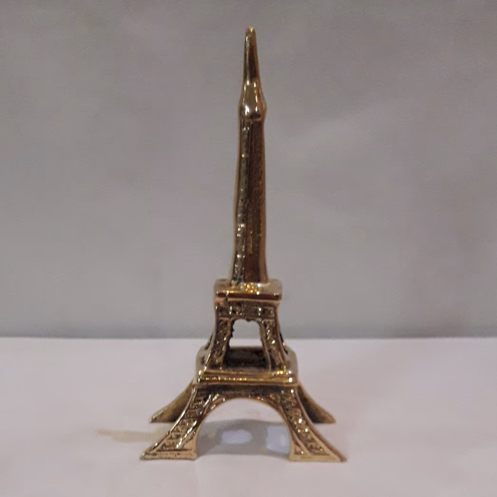 مجسمه برنزو تزیینی  طرح برج ایفل سایز کوچک کد 187