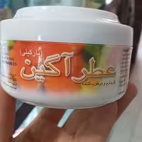 کرم مرطوب کننده عطر آگین روغن نارگیل وروغن بادام