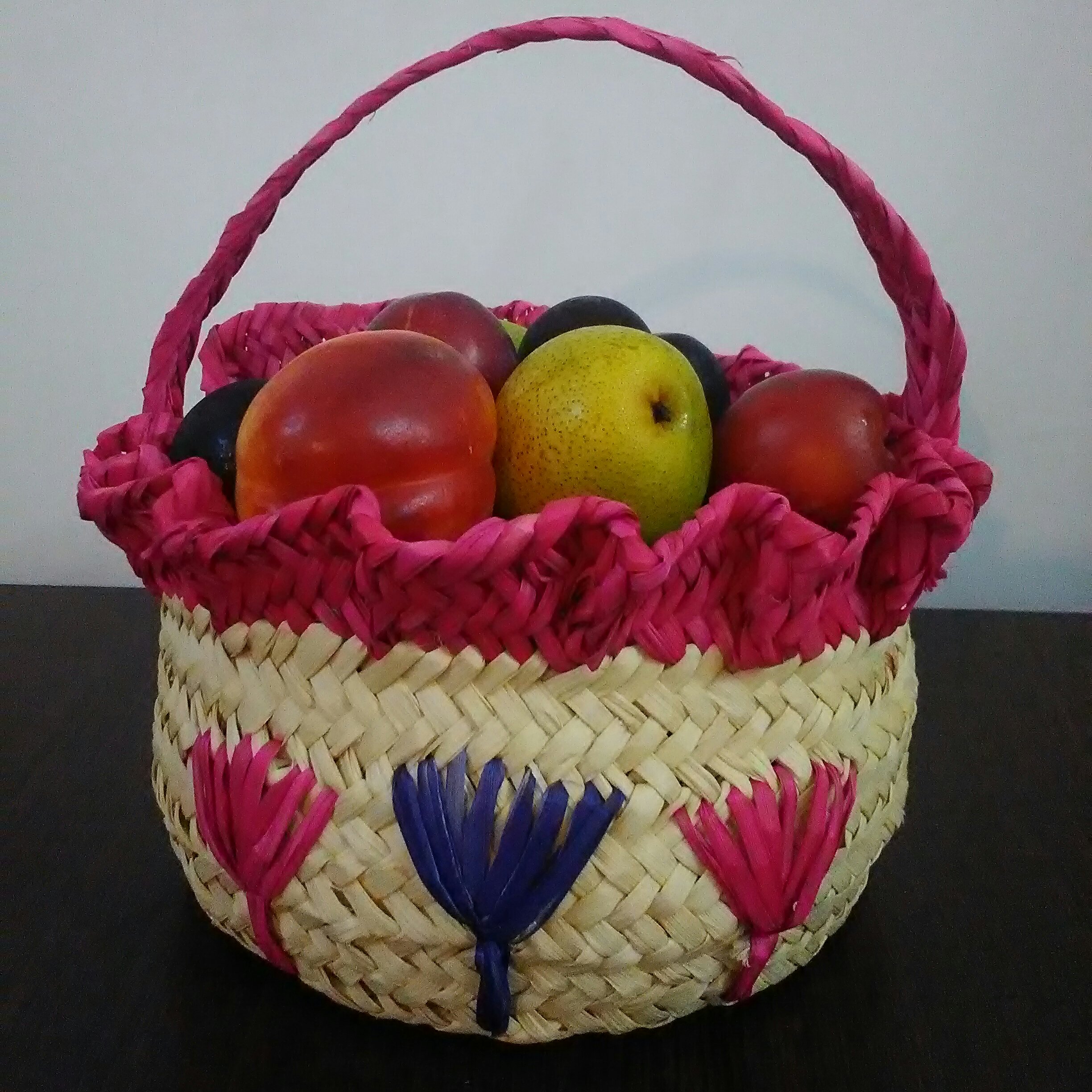 سبد دسته دار