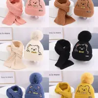 ست کلاه و شال فانتزی وارداتی بچگانه کیفیت تضمینی جنس بافت اعلا مناسب حدود سنی 4 تا 8 سال در 6 رنگ جذاب و زیبا 