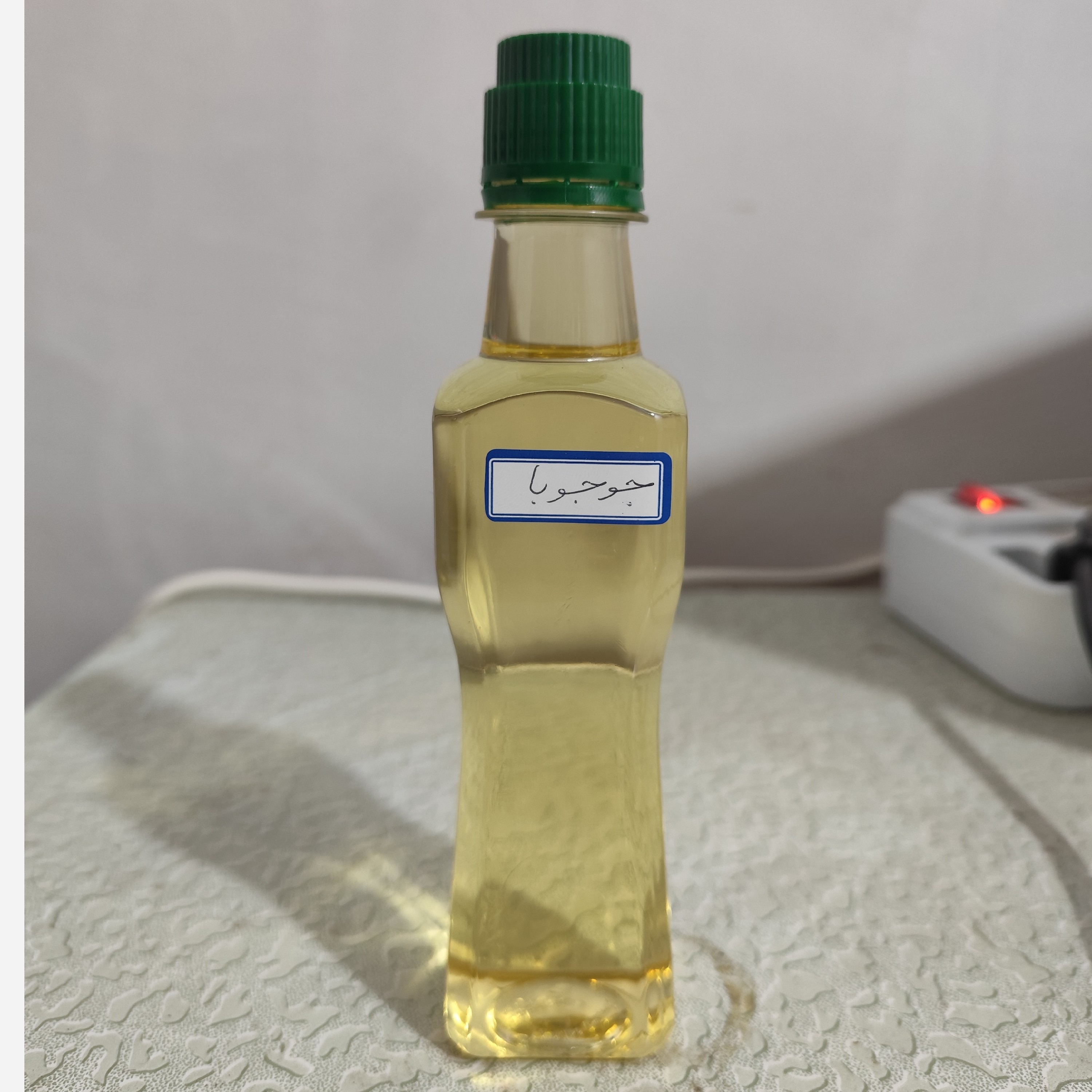 روغن جوجوبا ربع لیتری معطر اصل (چین و چروک جوش آکنه اگزما پسوریازیس خشکی لب ترک های پوستی رشد ناخن سیاهی دور چشم زگیل)