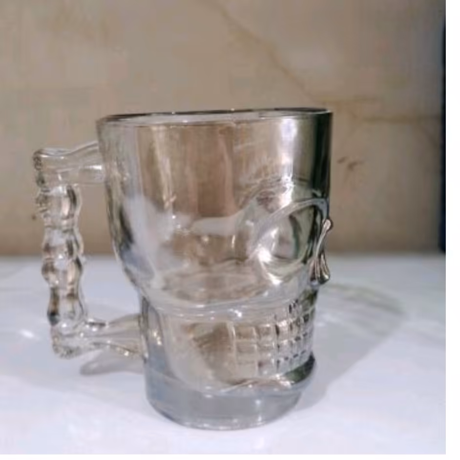 لیوان طرح اسکلتی رنگ شامپاینی