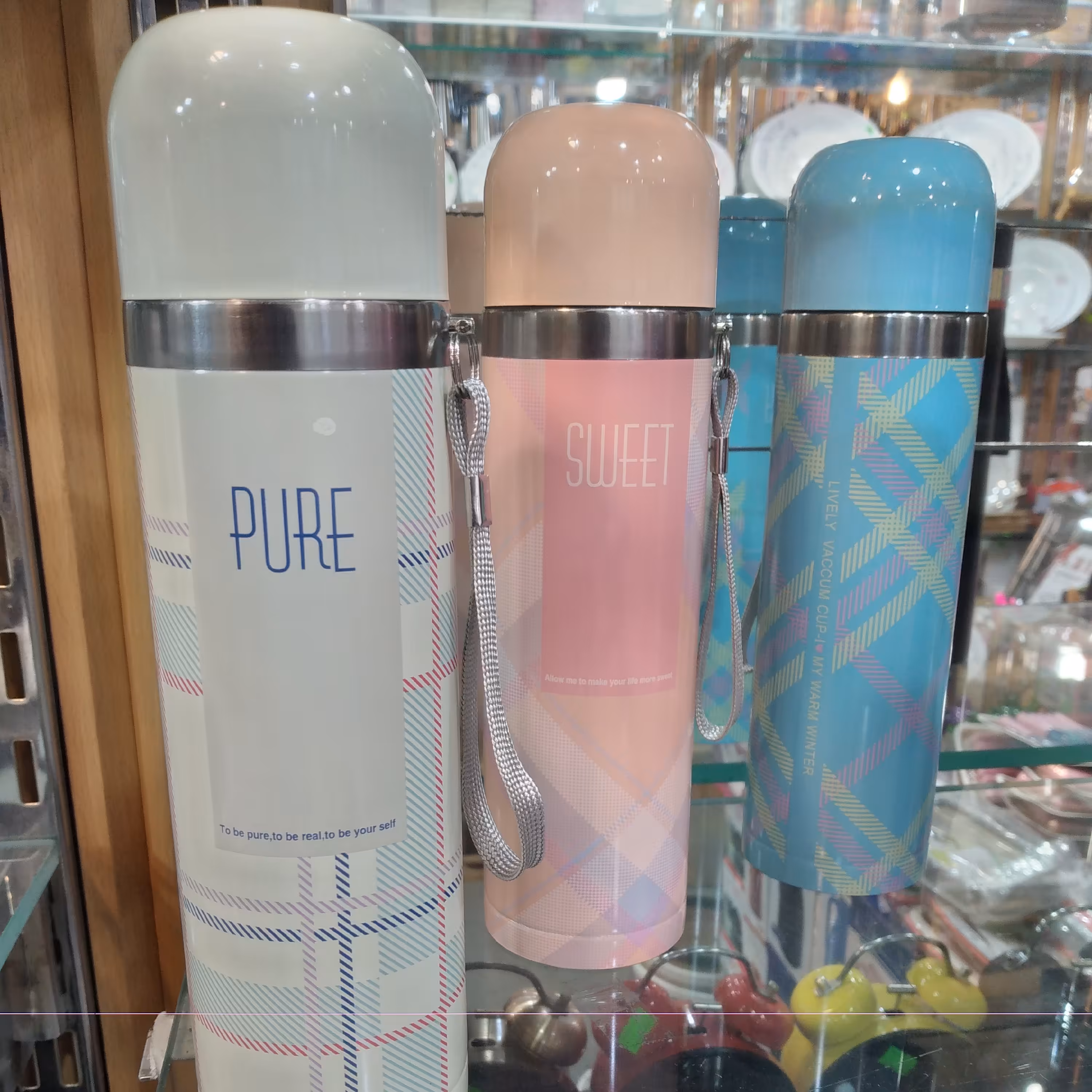 فلاسک استیل  500 میل داخل استیل درجه یک با ضمانت 8 ساعت نگهداری آب جوش