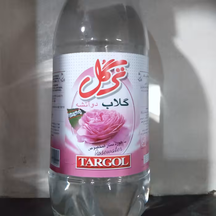 گلاب دوآتشه ترگل 1لیتری(ارگانیک)دارای استاندارد و سیب سلامت